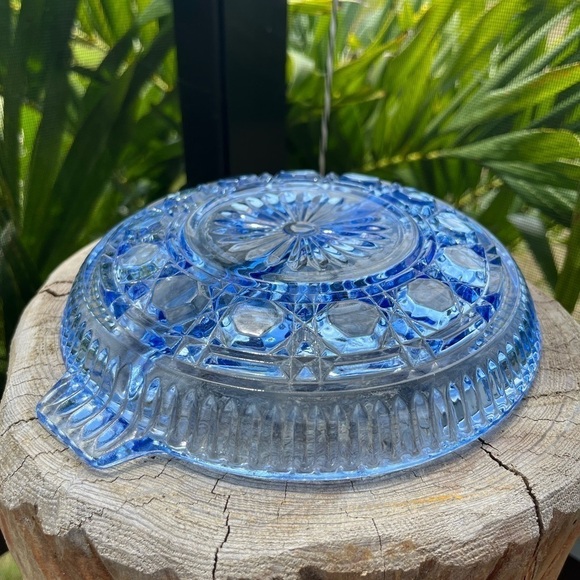 Vintage Ice Blue Indiana Windsor Round Handled Divided Relish Dish 8.5" - Picture 8 of 8